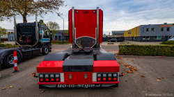 20251019-Tom-Holding-00076